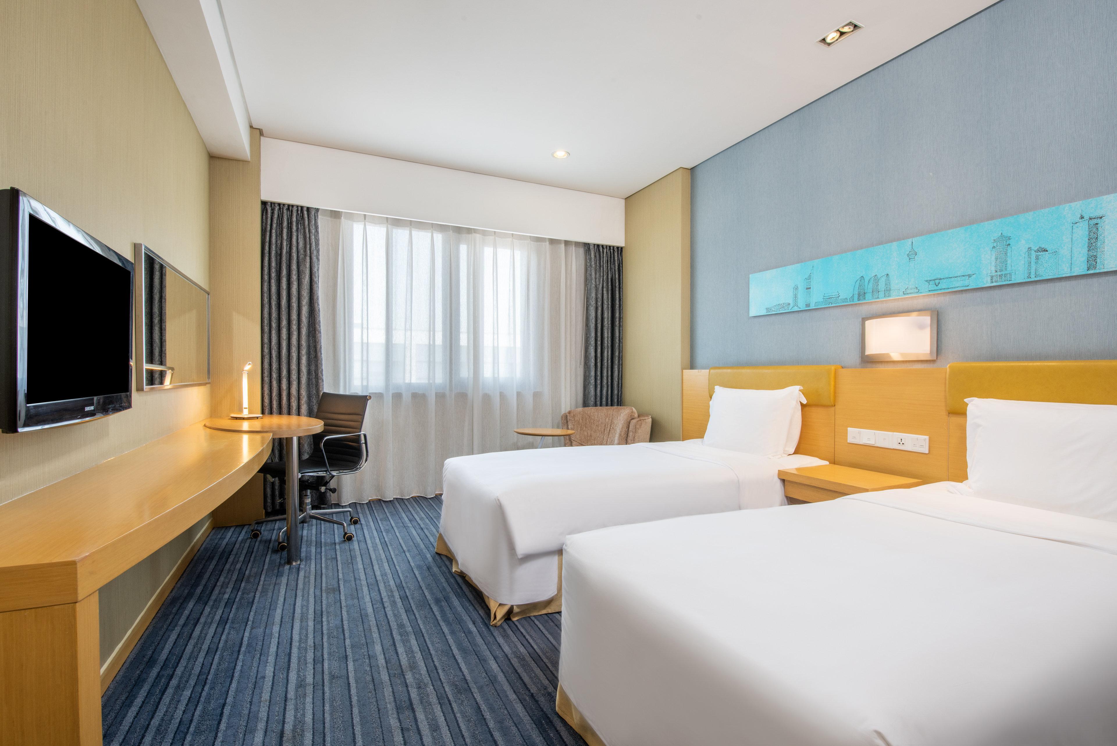 Express Airport Zone By Ihg Hotel 4*