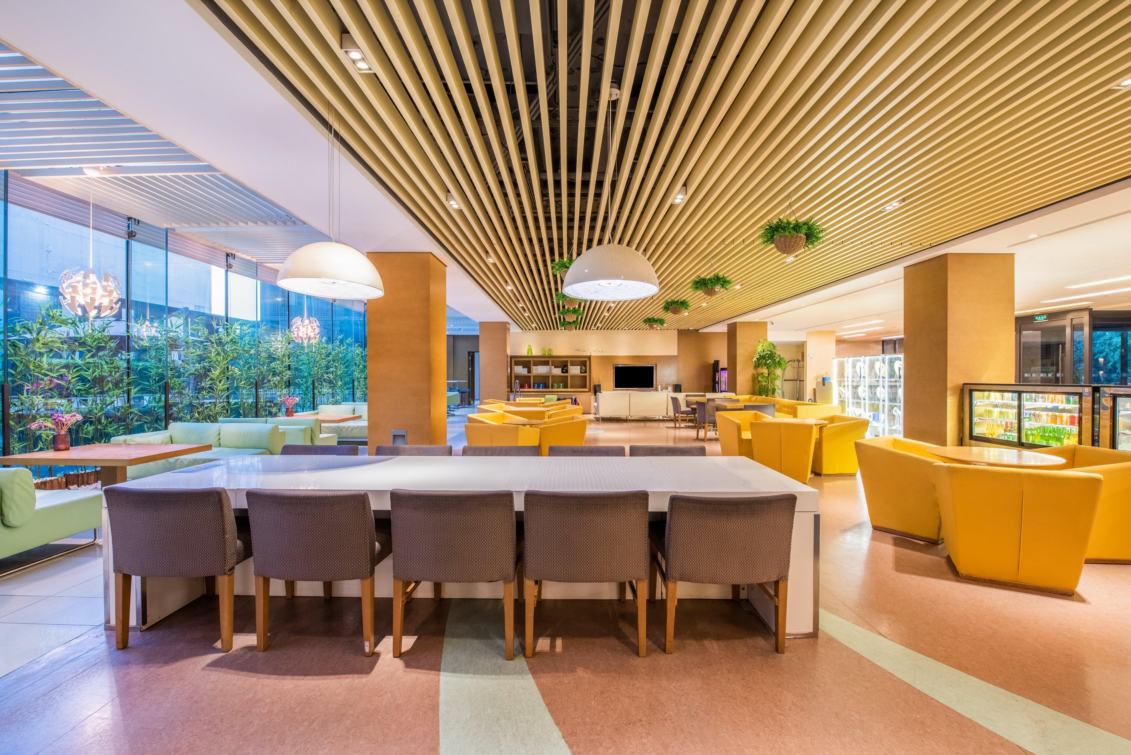 Hotel Express Airport Zone By Ihg 4*